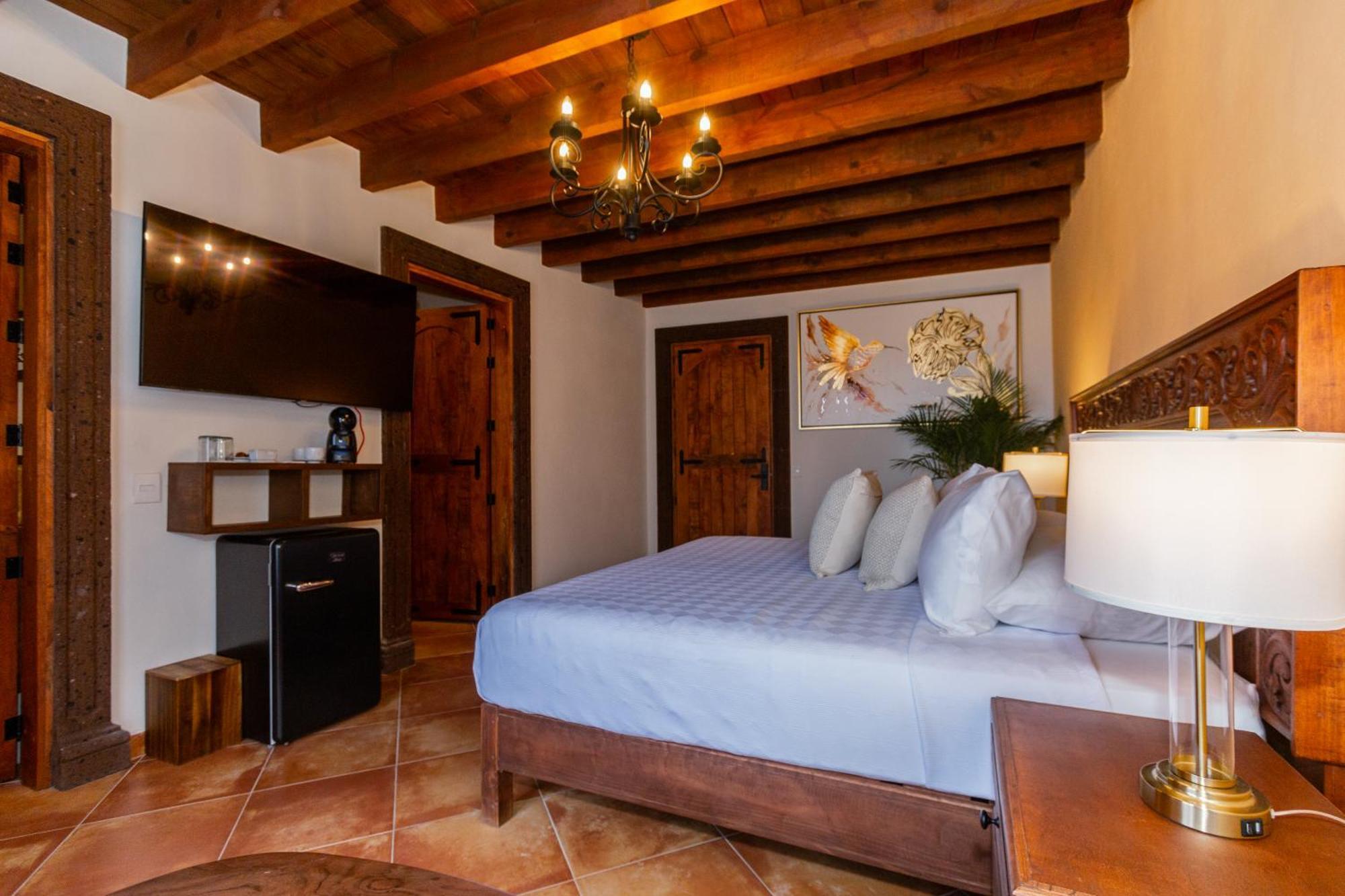 Five Queens Boutique Hotel ซานมิเกล เด อาเญนเด ภายนอก รูปภาพ