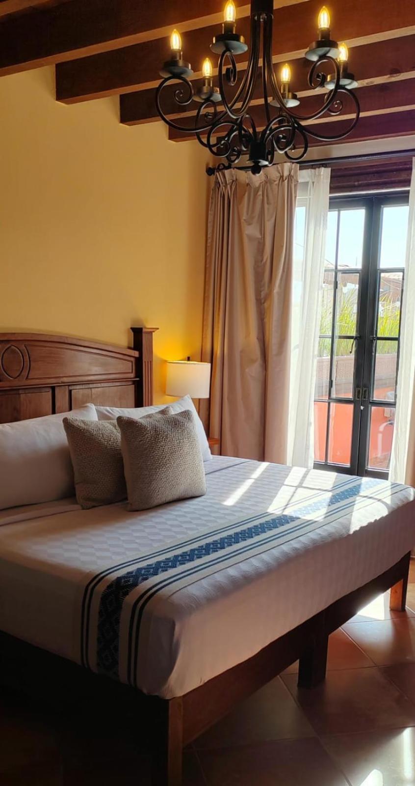 Five Queens Boutique Hotel ซานมิเกล เด อาเญนเด ภายนอก รูปภาพ
